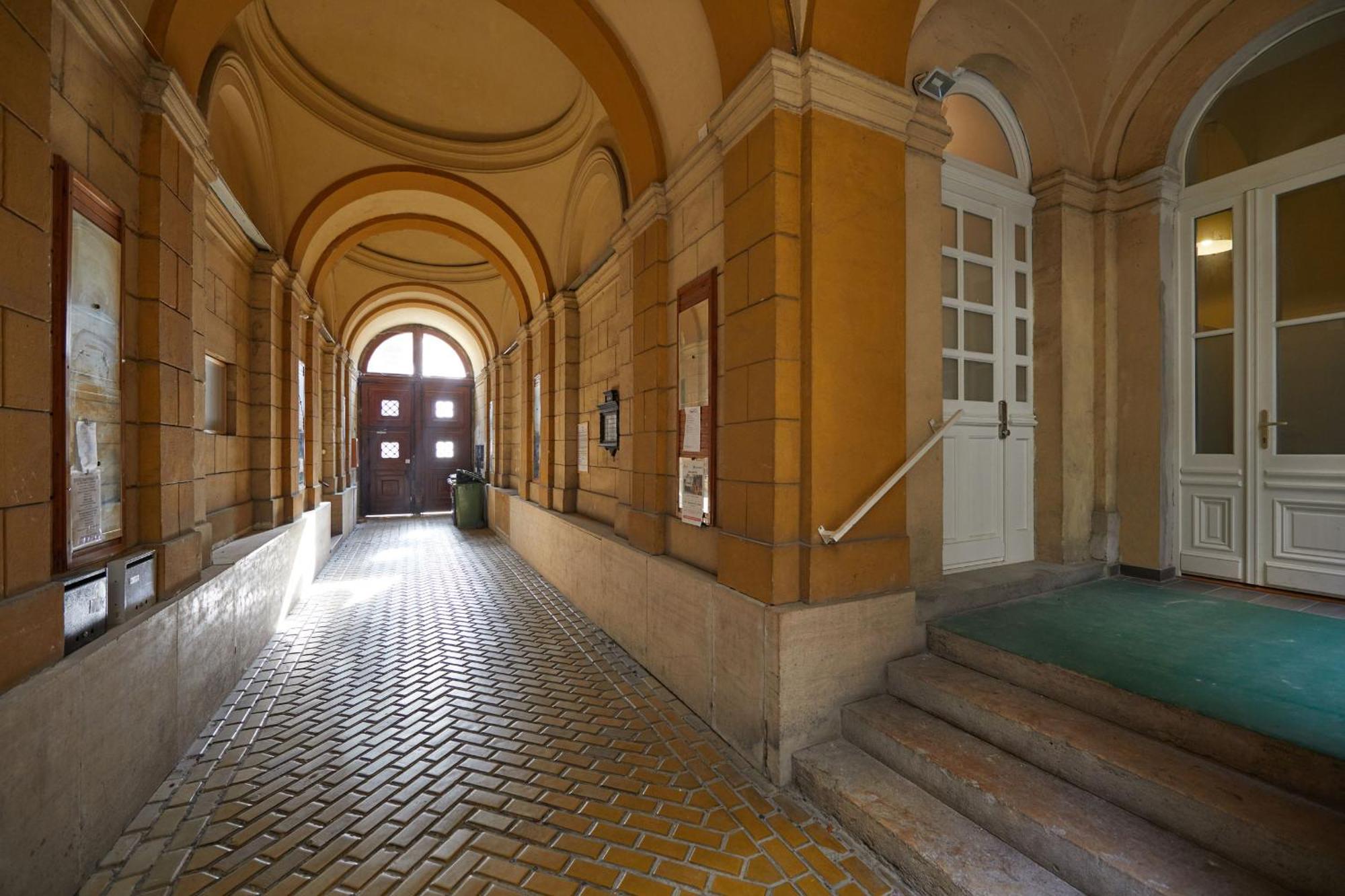 Fewo Oktogon Budapeste Exterior foto