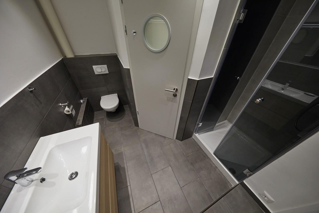 Fewo Oktogon Budapeste Exterior foto